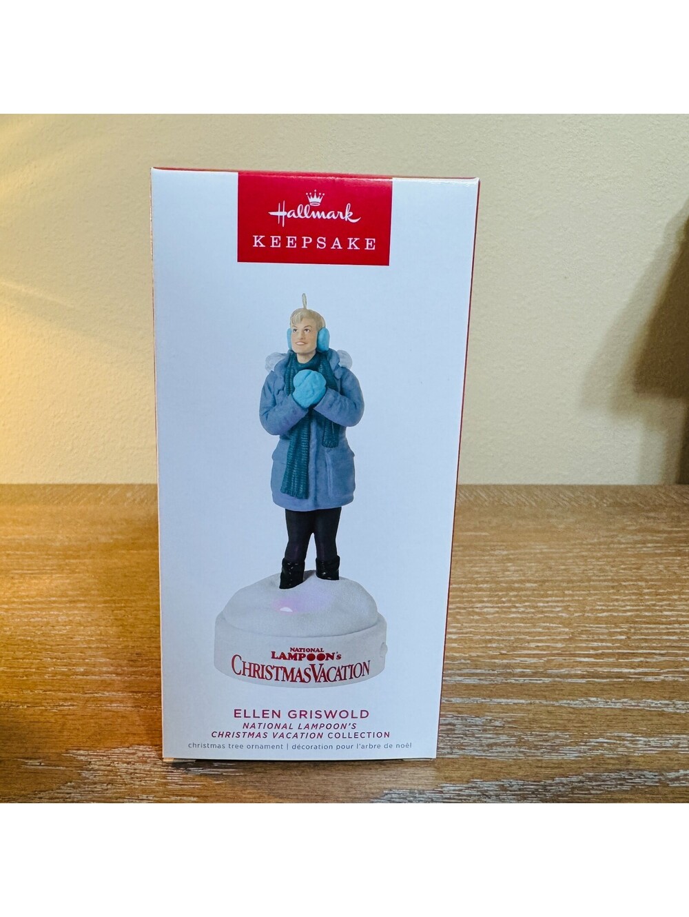 2023 Hallmark Keepsake Ellen Griswold Christmas Vacation Storytellers New
